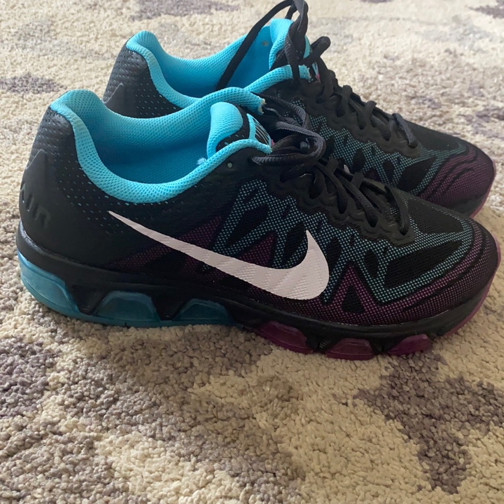 Ladies Air Max